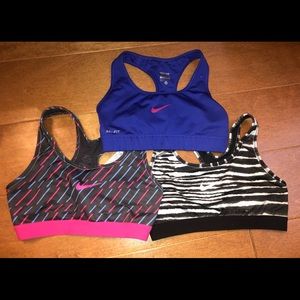 3 Nike pro sports bras